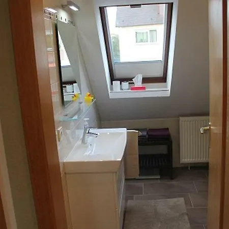 Zisa Ferienwohnung Bodensee I * Friedrichshafen