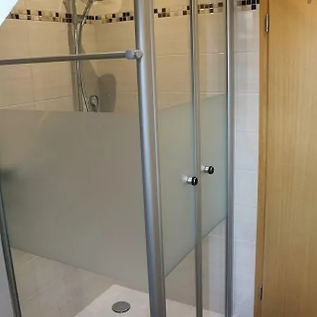 Zisa Ferienwohnung Bodensee I *